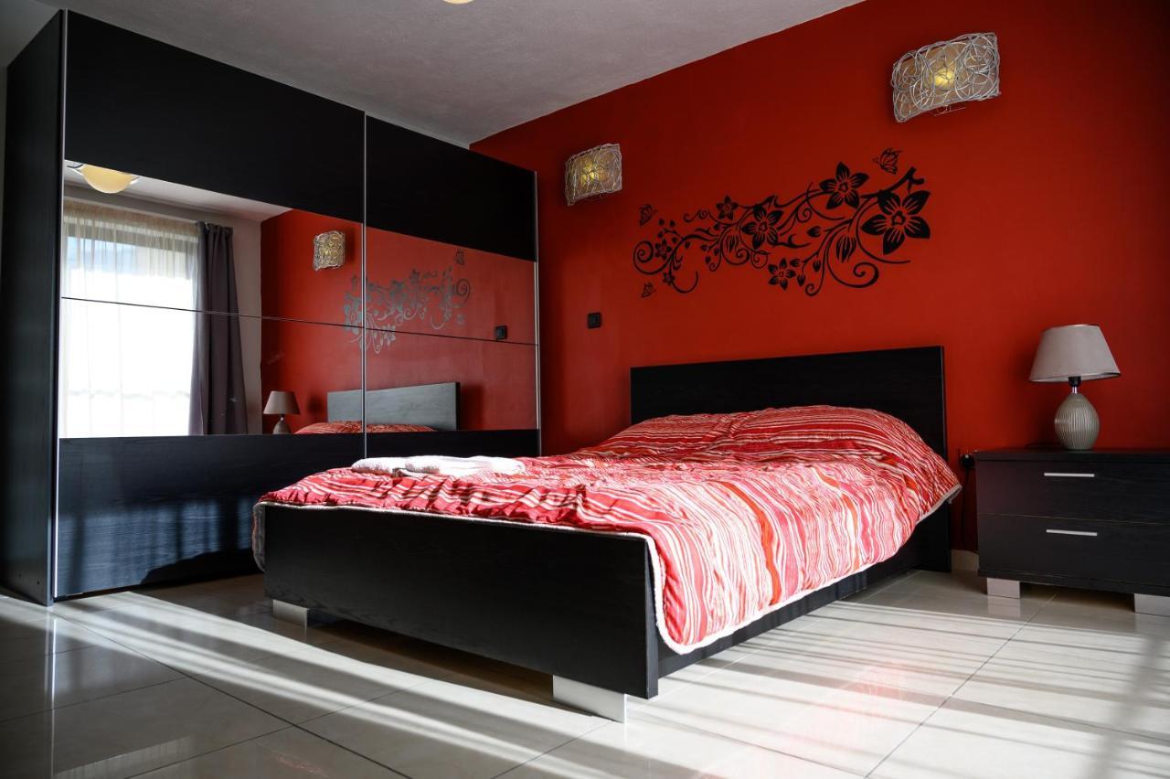 Daffodil Apartment 세인트폴스베이 외부 사진