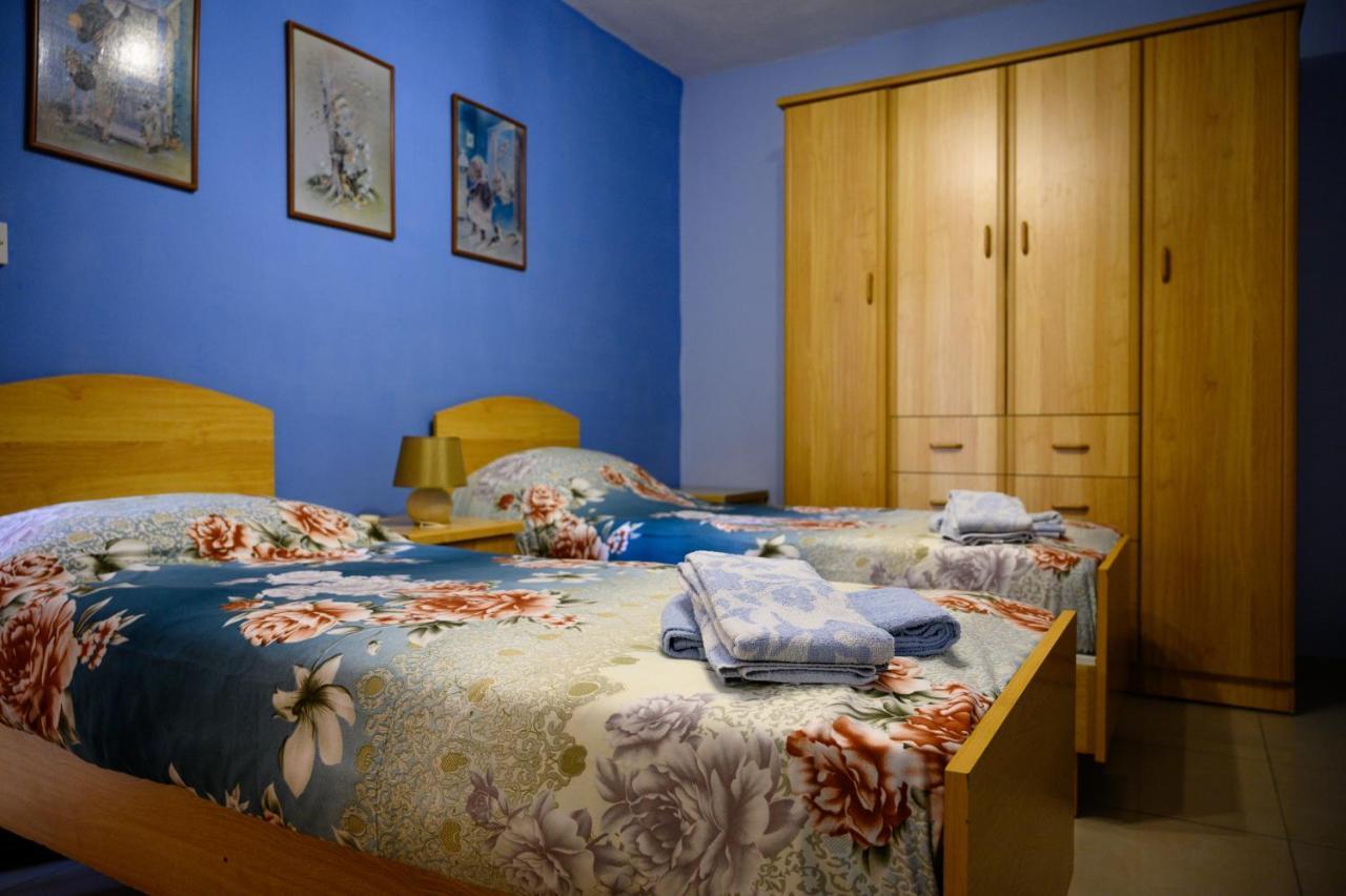 Daffodil Apartment 세인트폴스베이 외부 사진